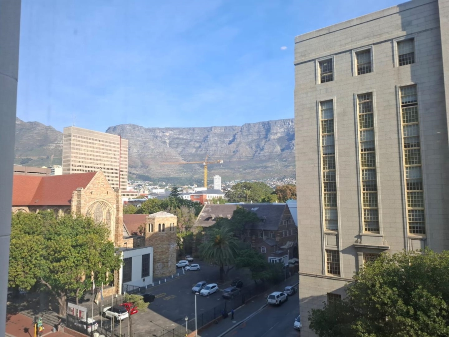 1 Bedroom Property for Sale in Cape Town City Centre Western Cape